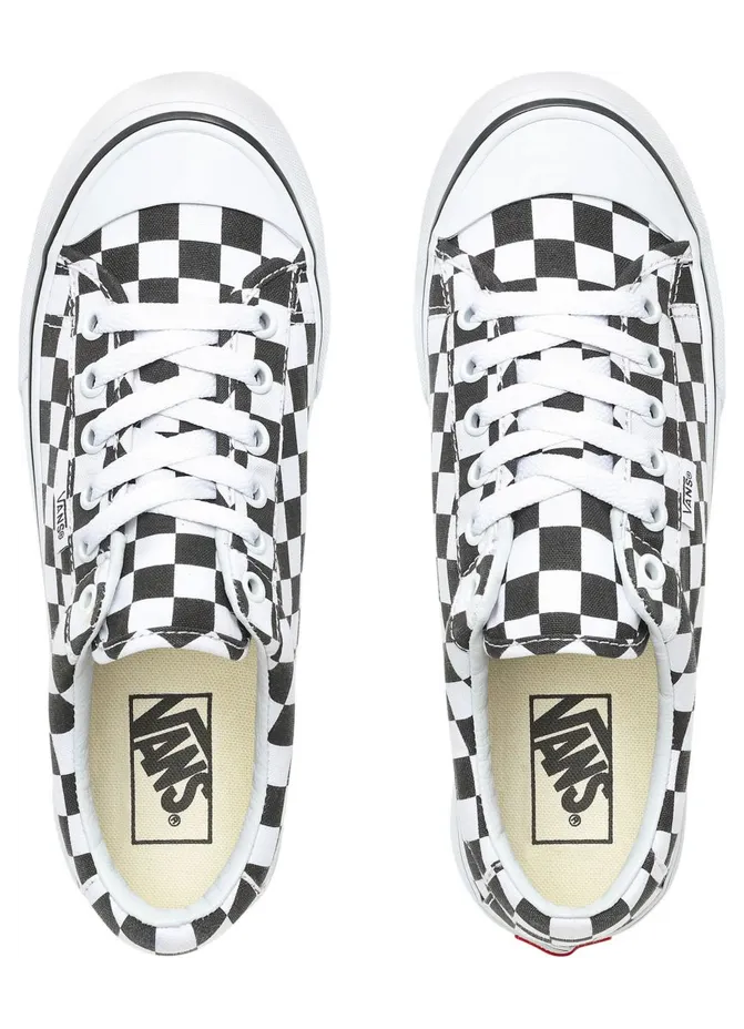 vans-style VN0A3MVHQXH