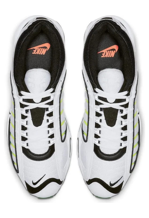 nike-air-max AQ2567-100