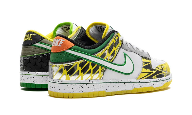 Nike Dunk Low “What the Duck Away University of Oregon PE” (HV1454-100)