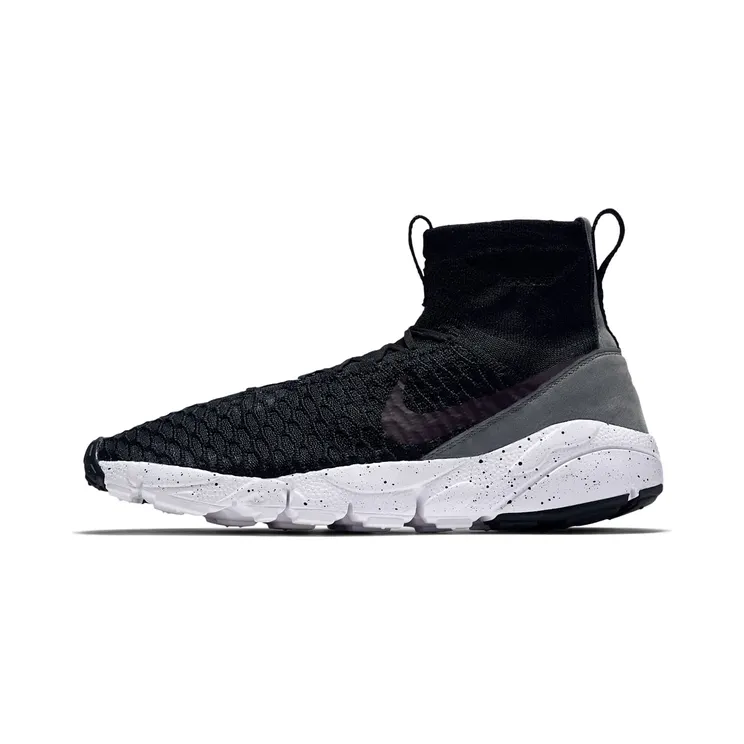 Nike Air Footscape Magista Flyknit “Black / Dark Grey / Volt” (816560-003)