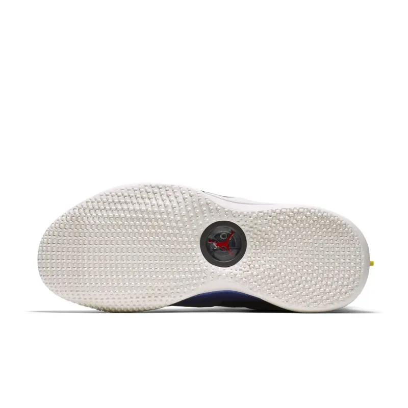 Jordan XXXIII Tech Pack (China Release) Black/Black-Dark Smoke Grey-Sail (BV5072-001)