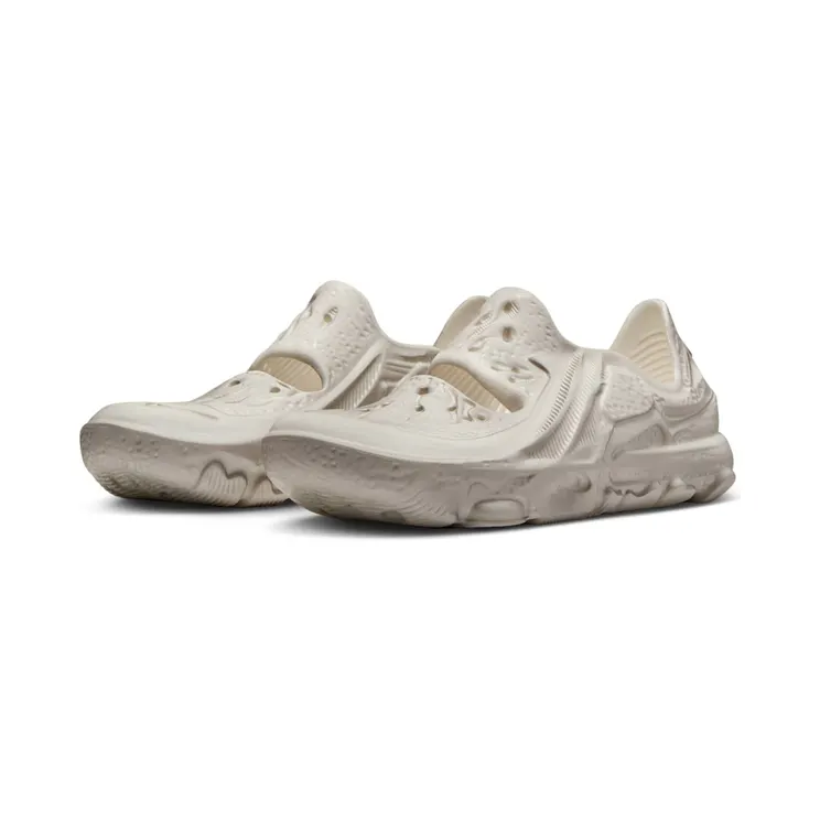 nike-ispa-universal DM0886-103