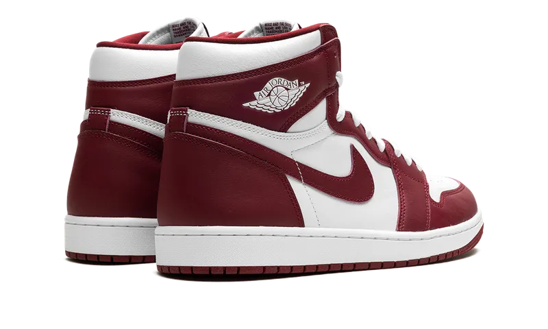 Air Jordan 1 Retro High OG “Team Red” (DZ5485-160)