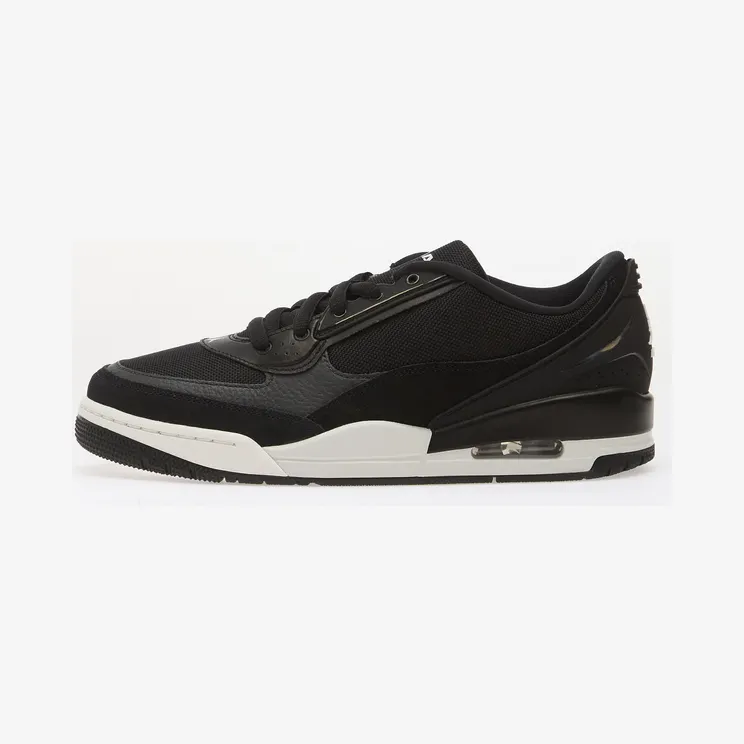 Jordan Nike “Black / Dark Smoke Grey / Summit White” (II3794002)