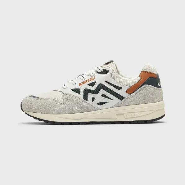 Karhu LEGACY 96 – FOGGY DEW / PINENEEDLE FOGGY DEW / PINENEEDLE (F806096)