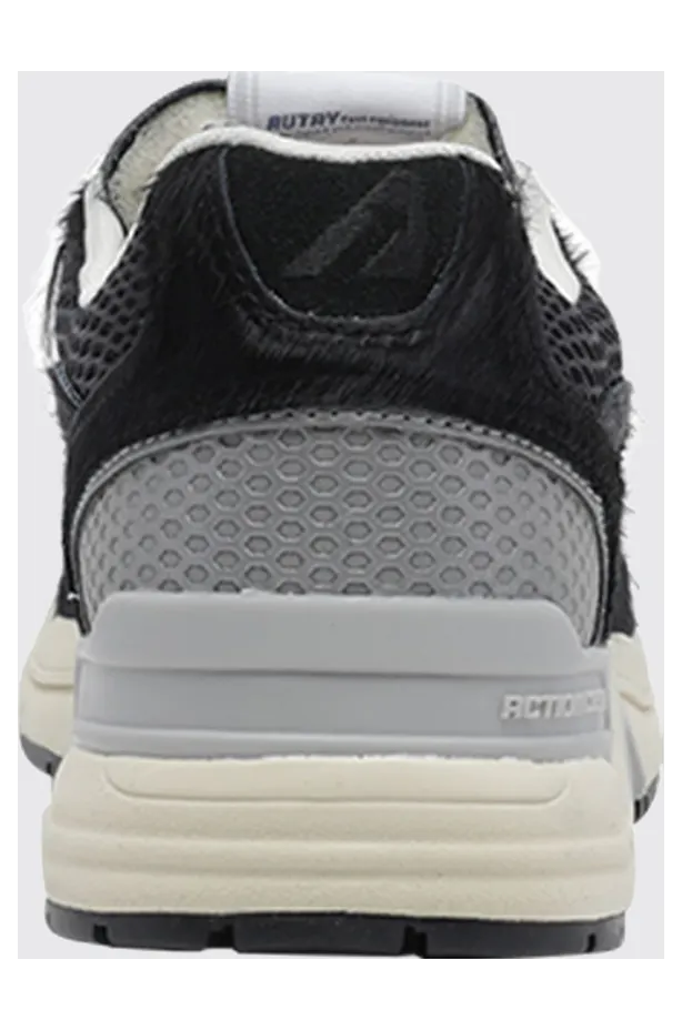 Autry Hyperway Low-Top Sneakers in Leather and Mesh with a Serrated Sole Black (HYLWWM02) (3)