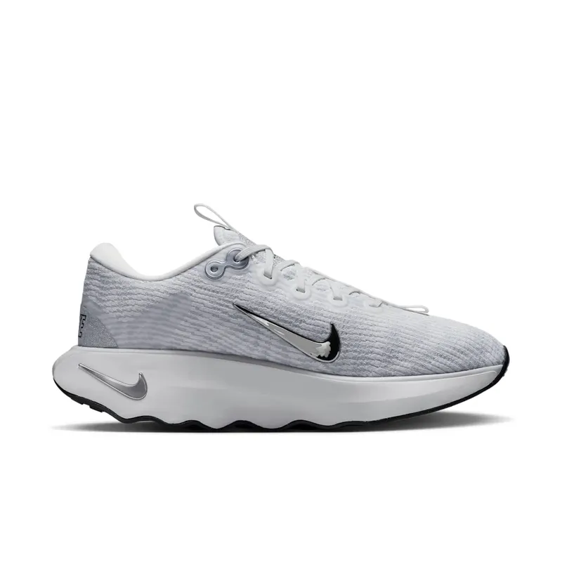 Nike Motiva Premium Summit White Pure Platinum Black Metallic Silver (FZ2115-101)