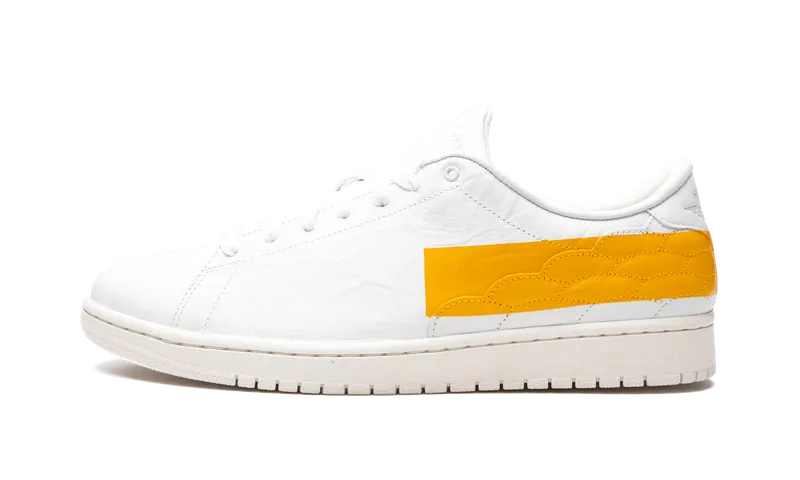 Jordan 1 Low Centre Court “University Gold” (DJ2756-102)
