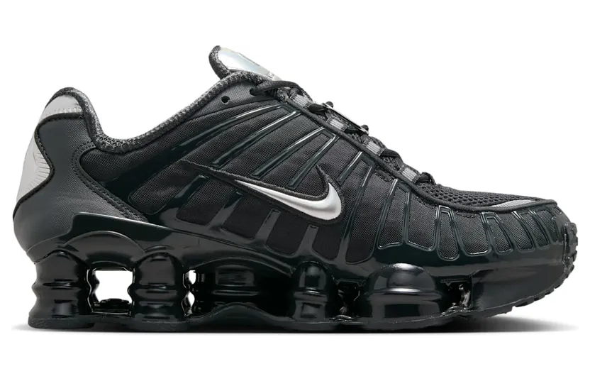 nike-shox IB7704-001