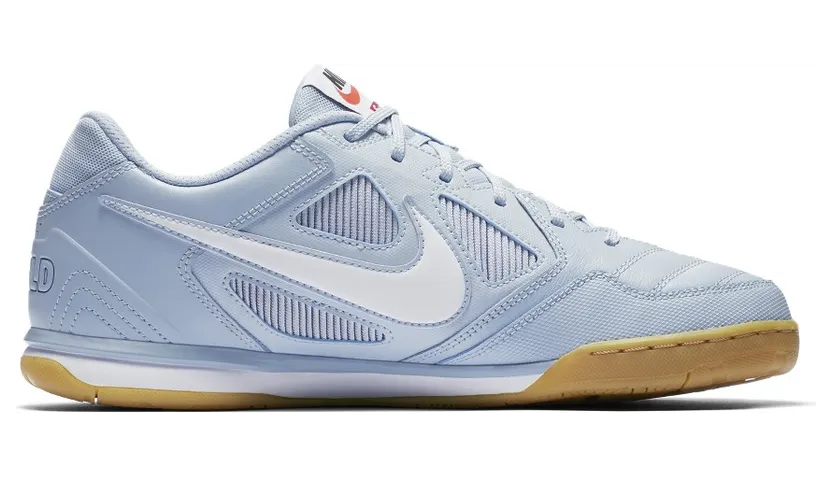 nike-gato AR9821-400