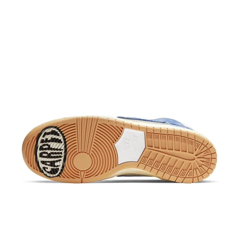 Nike SB Dunk High Carpet Company (CV1677-100)