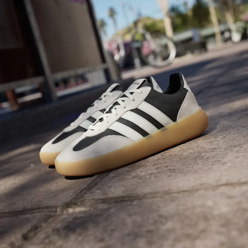 adidas Barreda Decode Off White Core Black Gum (JR3530)