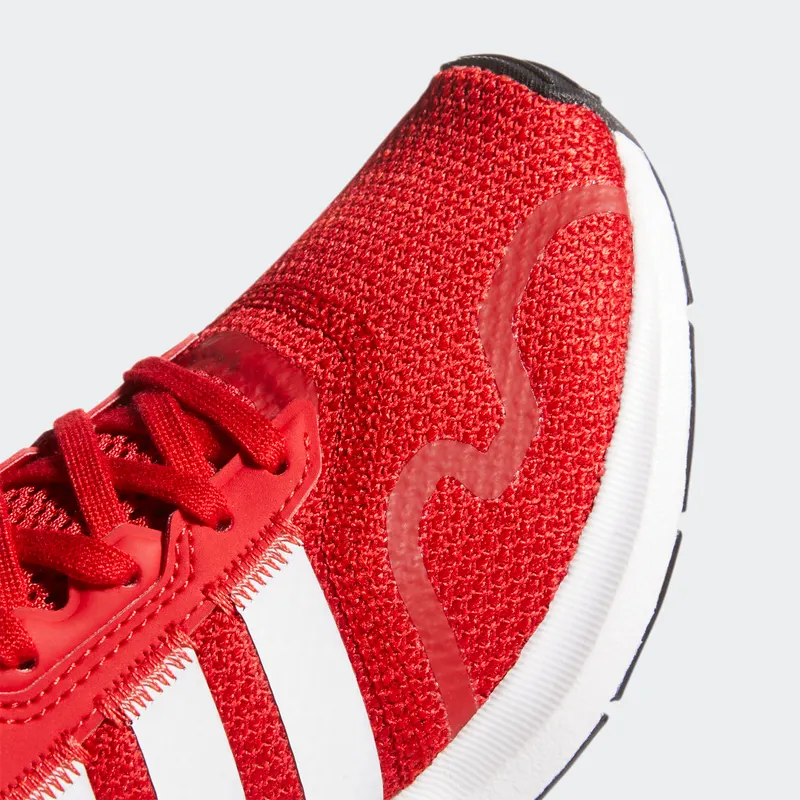 adidas-swift-run FY2152