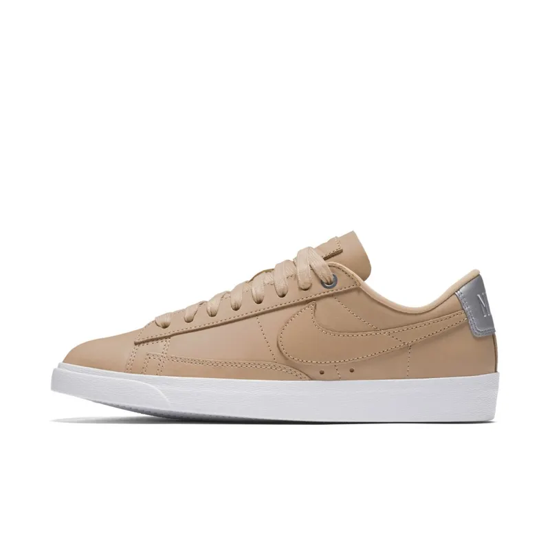 Nike Blazer Low Vachetta Tan (W) Vachetta Tan/Vachetta Tan-White (AA1557-200)