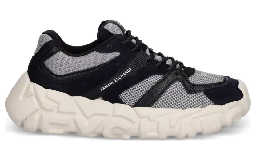 Armani Exchange Sneakers met chunky zool en mesh vlakken – Blauw (XM002637AF21423)