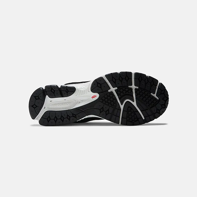 new-balance-2002r M2002REB