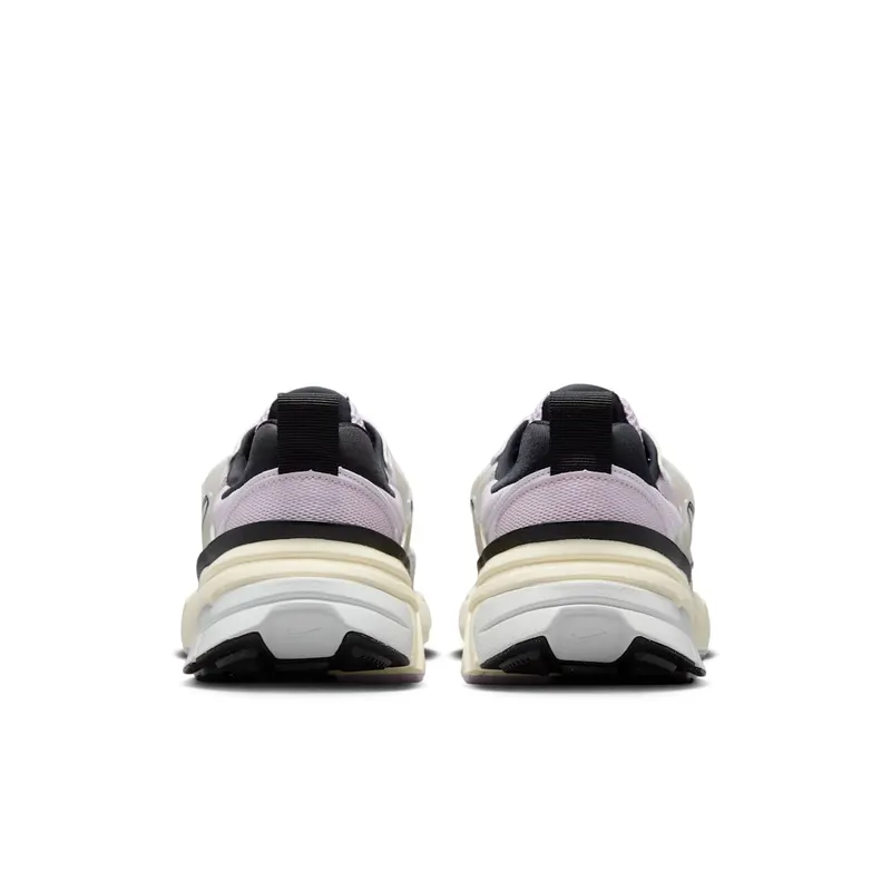 Nike V2K Run “Barely Grape” (HF1876-500)