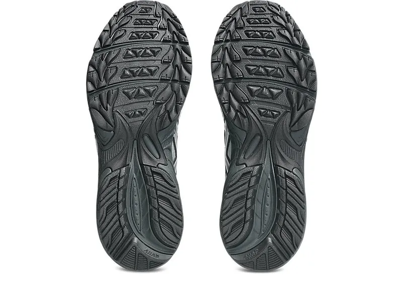 ASICS GEL-VENTX “Black / Pure Silver” (1203B040-003)