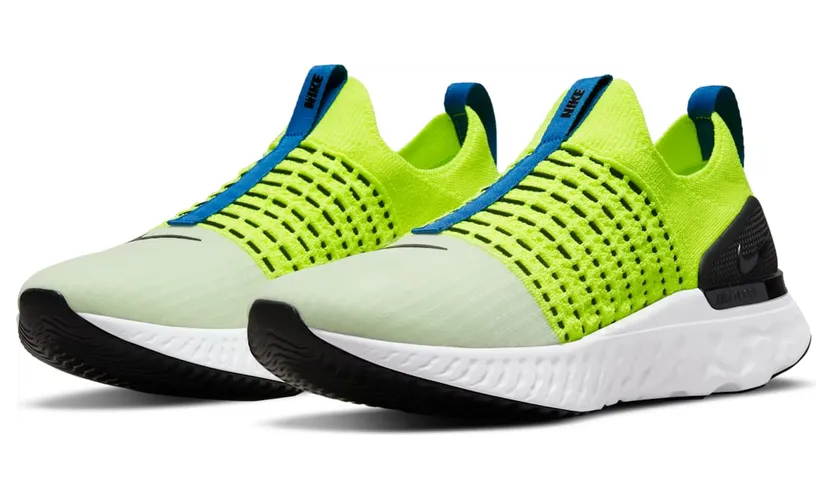 nike-free DM7603-700