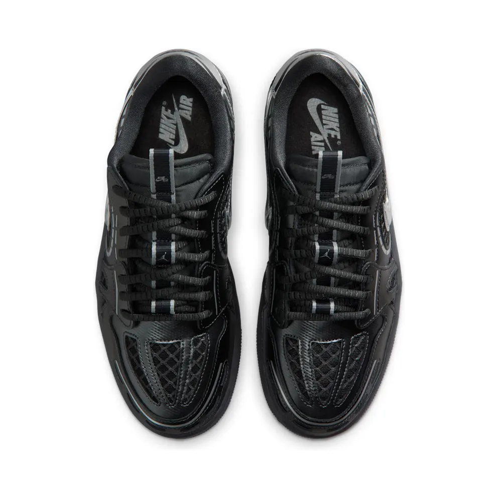 Jordan 1 Low Method of Make V3 “Black Metallic Silver” (HQ2186-001)