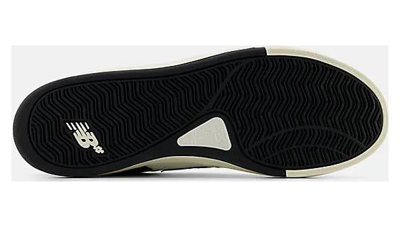 new-balance-numeric UN306CBB