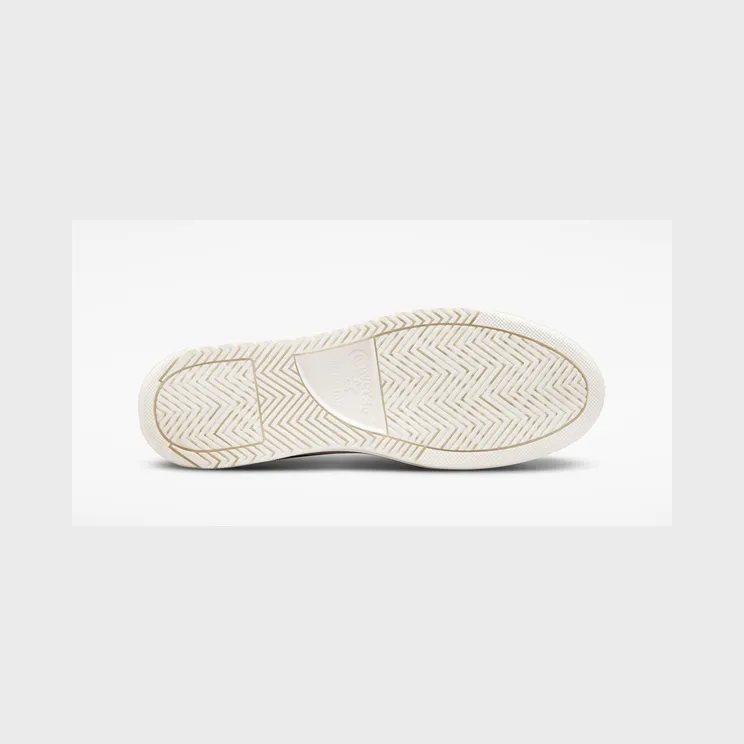 converse-chuck-taylor-all-star A02832C