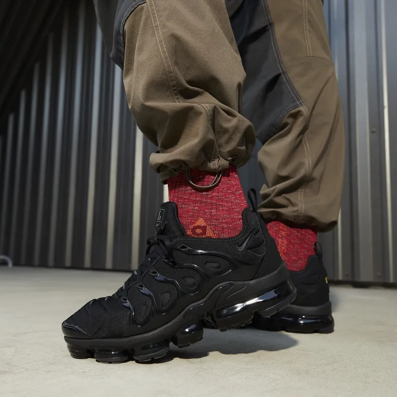 Nike Air Vapormax Plus Triple Black (924453-004)