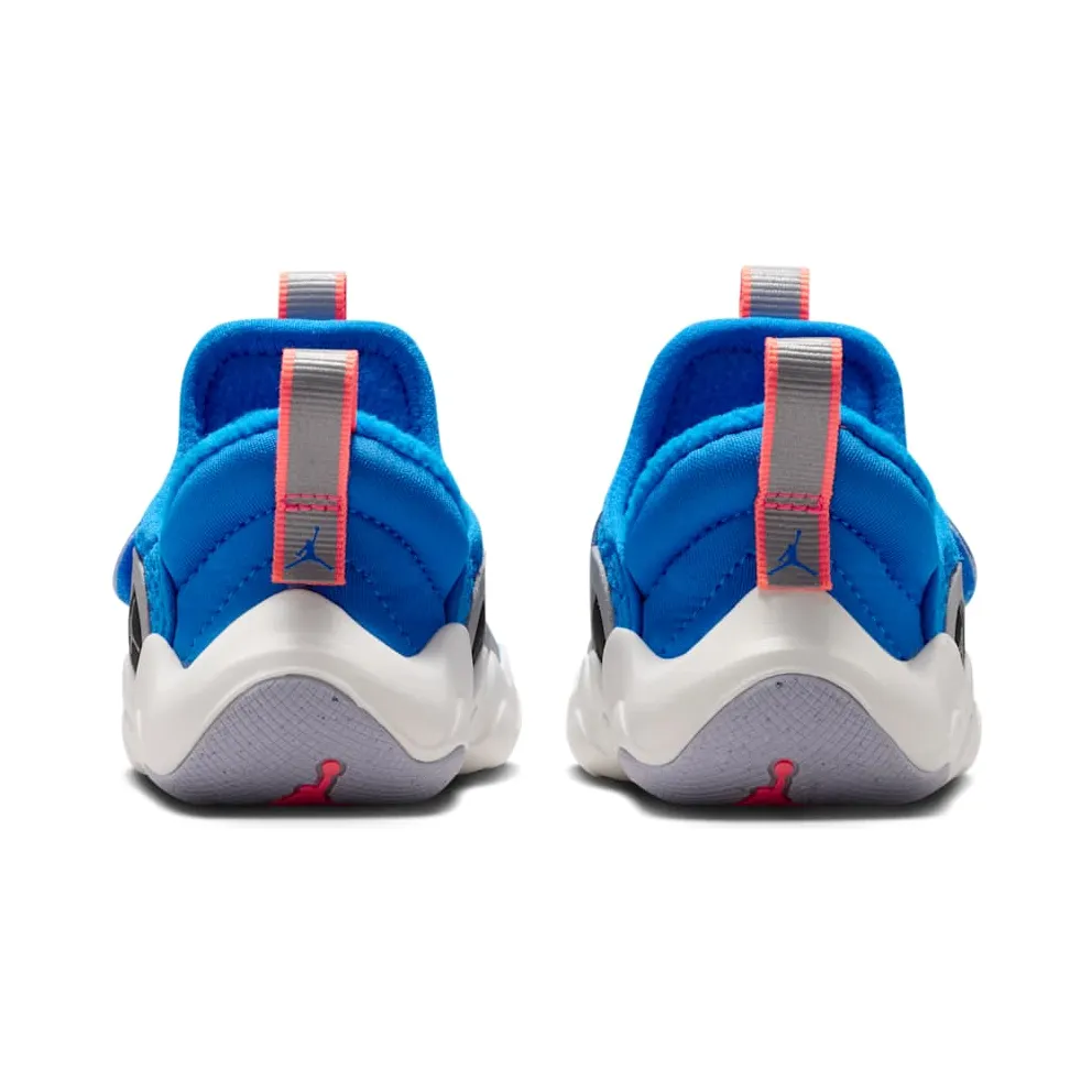 Air Jordan 23 Photo Blue / Off Noir / Sail (HV4725-400)