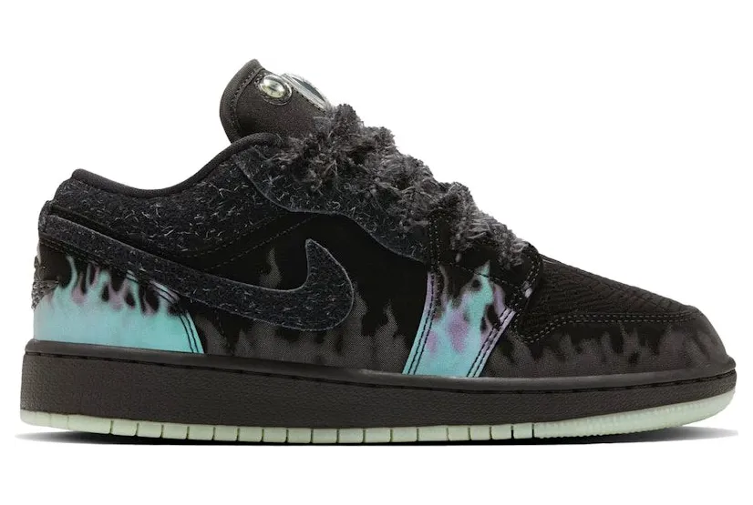 Jordan 1 Low Halloween Fortune Fly (HQ3442-001)