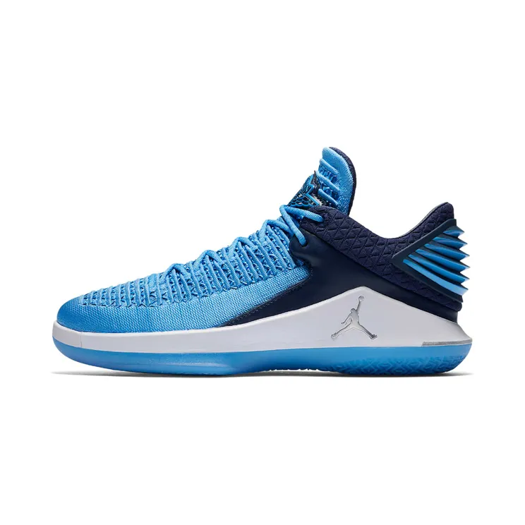 Jordan XXXII Low UNC Win Like 82 “University Blue / Black / White / Metallic Silver” (AA1256-401)