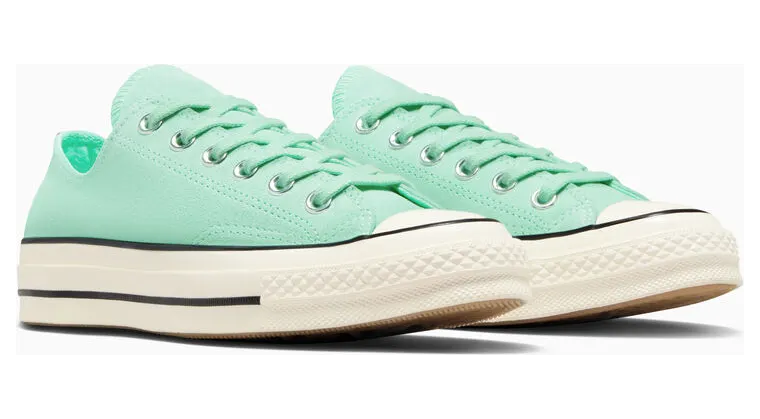 converse-chuck-taylor-all-star A09787C