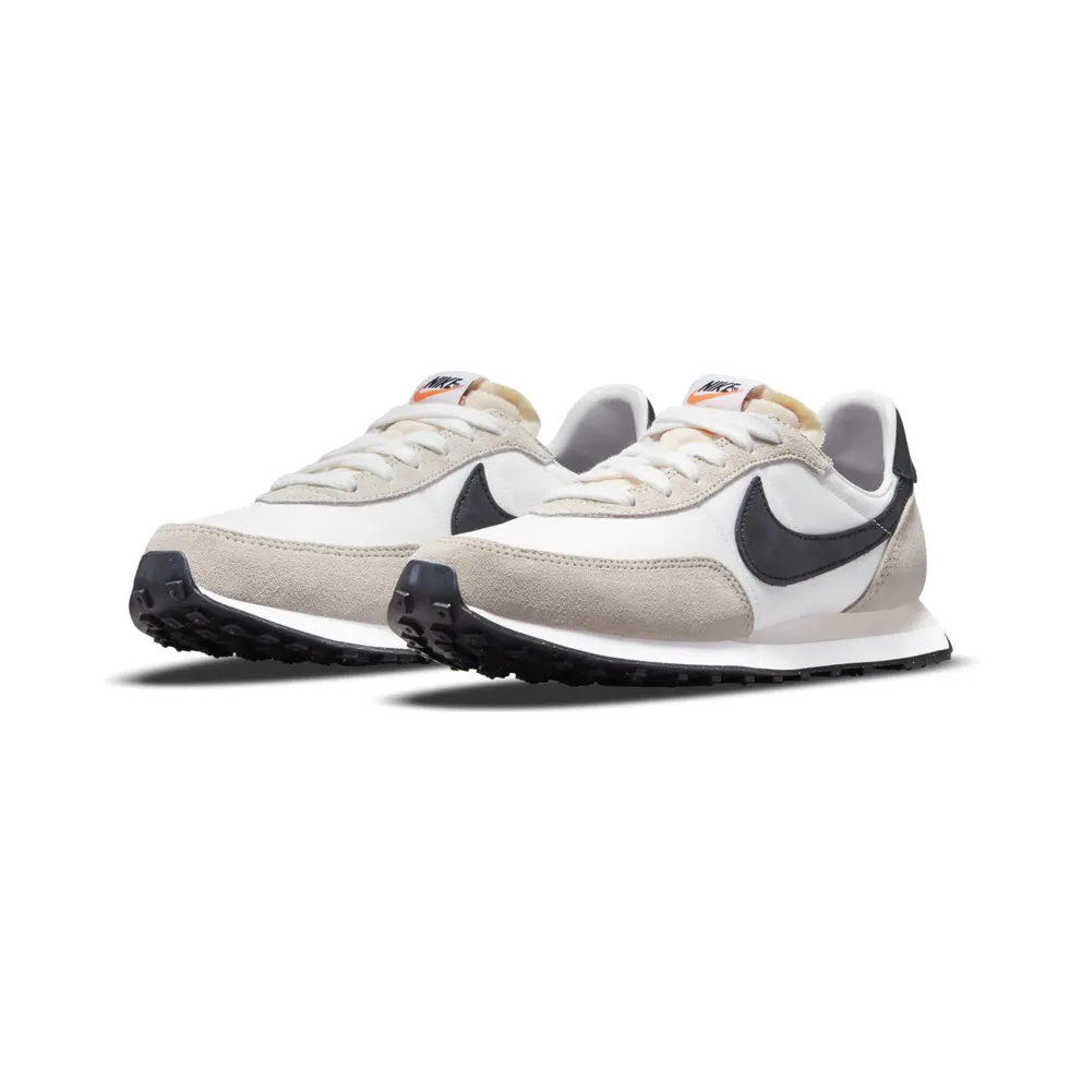 Nike Waffle Trainer 2 Older Kids’ White (DC6477-100)