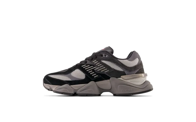 New Balance 9060 Triple Black (U9060BLK)