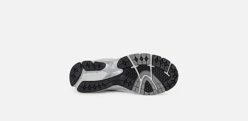 New Balance 2002R “Grey” (ML2002R0)