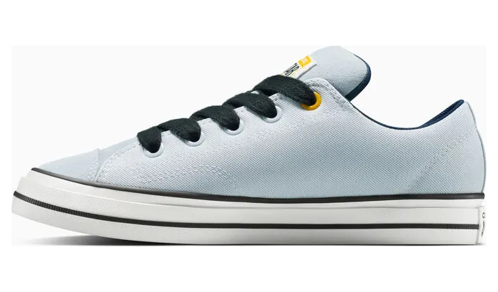 converse-sneaker A15596C