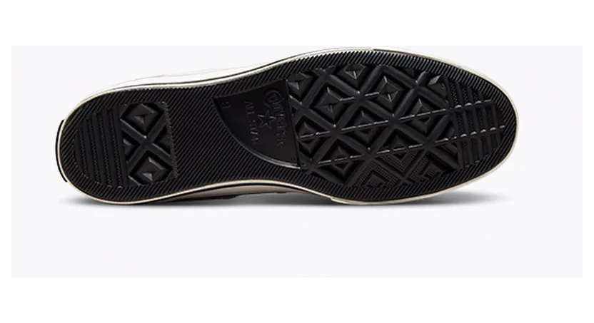 converse-chuck-taylor-all-star A01780C