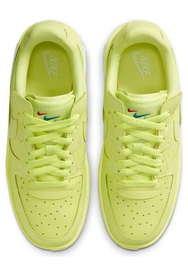 nike-air-force DA7024-700