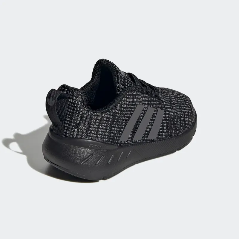 Adidas Swift Run 22 Core Black / Grey Five / Cloud White (GW8167)