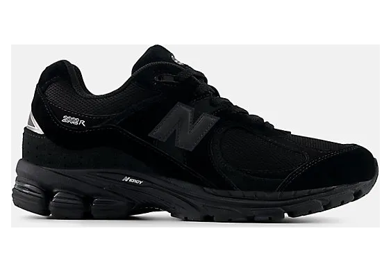 New Balance 2002R “Black Metallic” (U200278J)