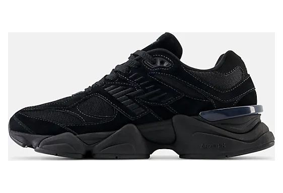 New Balance 9060 “Triple Black” (U9060BPM): zwart op zwart, met één grijze onderbreking (2)