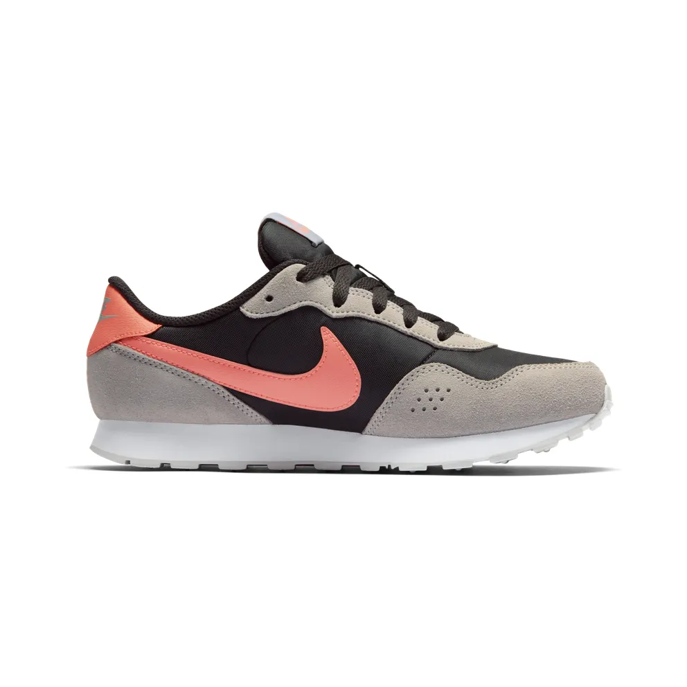 Nike MD Valiant Older Kids’ Black (CN8558-004)