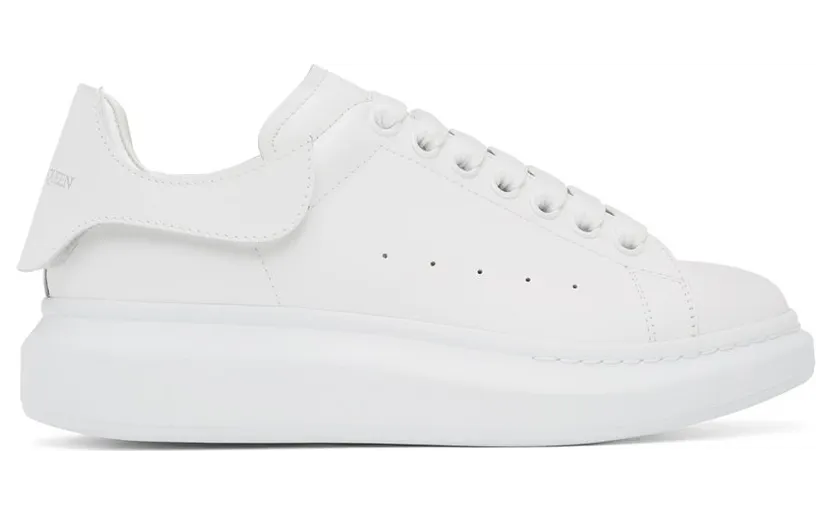 Alexander McQueen White Detachable Tab Oversized Sneakers (625161WHYB7)