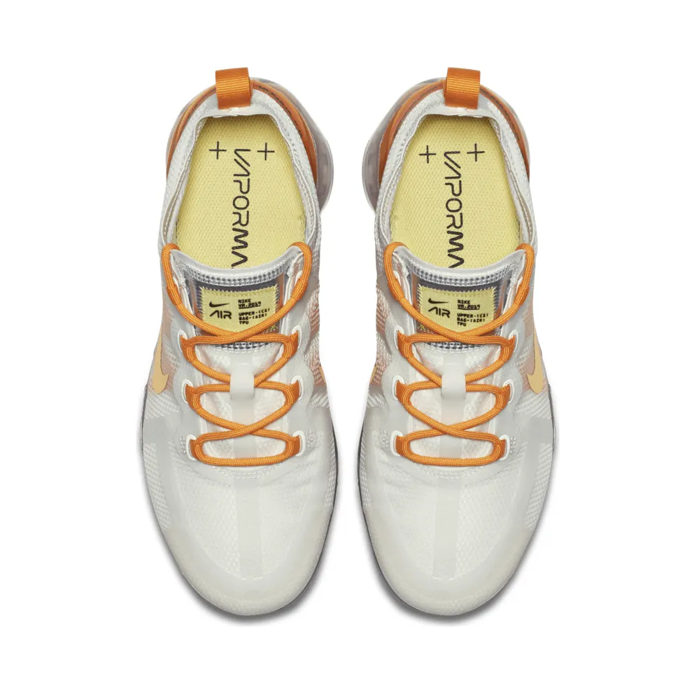 Nike Air VaporMax 2019 White Orange Peel (W) Summit White/Topaz Gold-Orange Peel (AR6632-102)