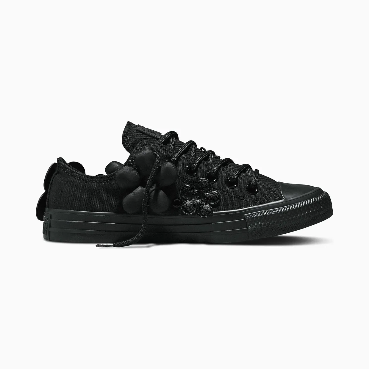 converse-chuck-taylor-all-star A17728C