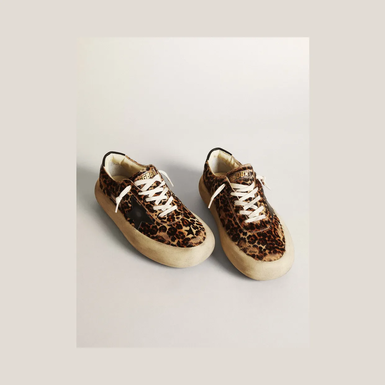 Golden Goose Space-Star In Leopard Print Pony Skin With Black Star (GWF00378.F003305.81472) (2)
