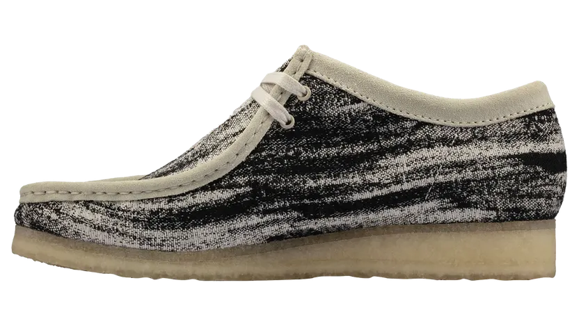 Clarks Wallabee Fabric Low Top “Black” (26159547)