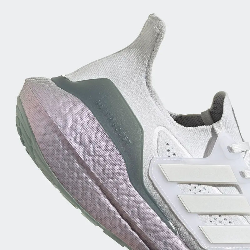 adidas Ultraboost 21 Crystal White / Crystal White / Hazy Green (FY0383)