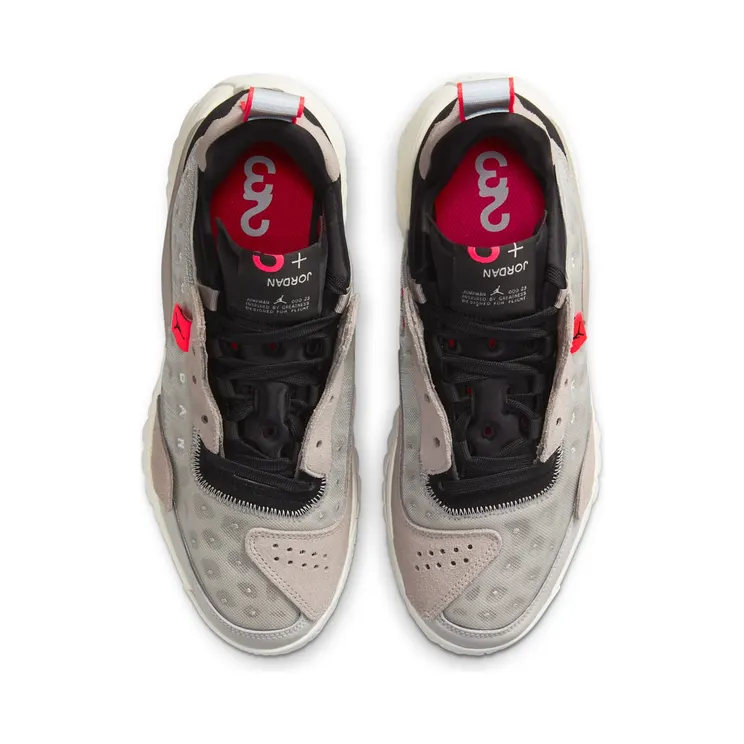 air-jordan-delta CV8121-005