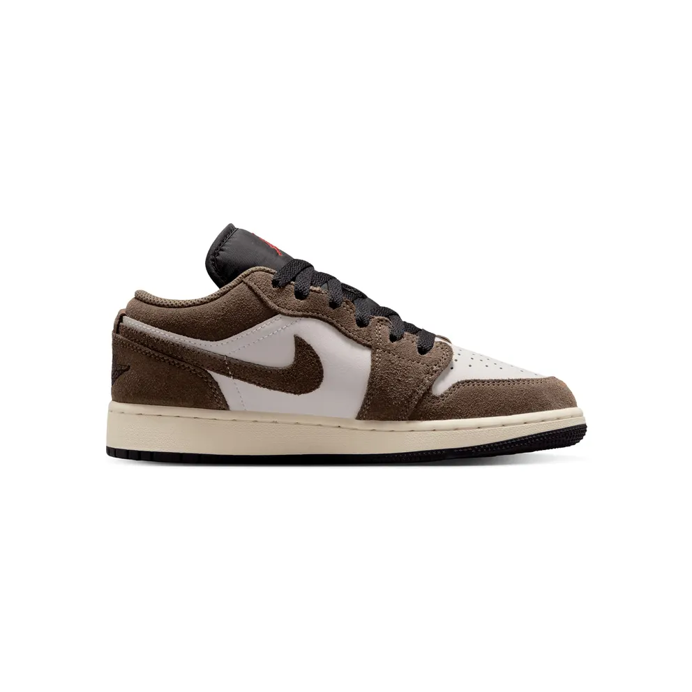 Air Jordan 1 Brown