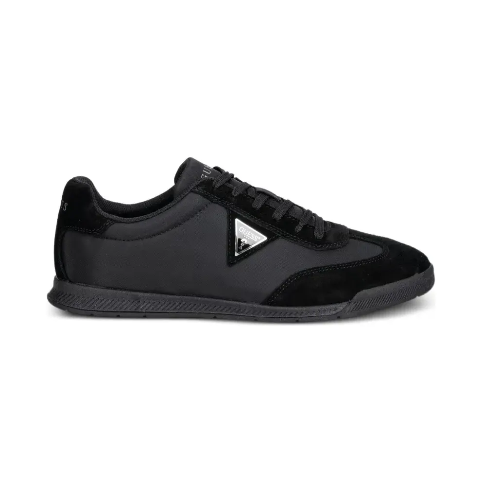 GUESS USA Dasper logo-plaque – Black (FMTDASSUE12)